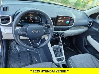 Hyundai VENUE 2023 Limited 4p Crossover