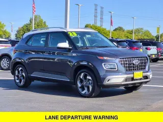 Hyundai VENUE 2023 Limited 4p Crossover