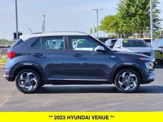 Hyundai VENUE 2023 Limited 4p Crossover