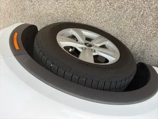 Kia Sorento 2021 LX 4p SUV