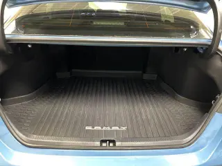 Toyota Camry 2023 SE Sedán 4 puertas