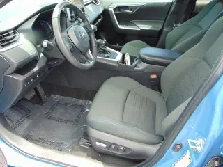 Toyota RAV4 Híbrido 2024 AWD SE 4dr SUV
