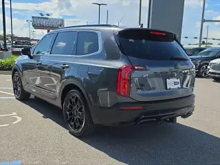 Kia Telluride 2024 tracción integral SX 4dr SUV