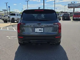 Kia Telluride 2024 tracción integral SX 4dr SUV
