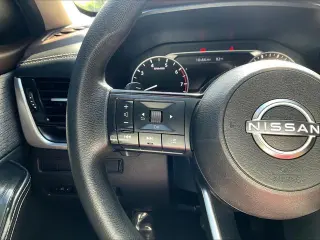 Nissan Rogue 2022 AWD SV 4dr Crossover