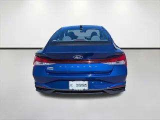 Hyundai ELANTRA 2023 SEL sedán de 4 puertas SULEV