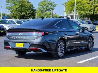 Hyundai SONATA Hybrid 2024 Limited 4dr Sedán