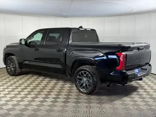 Toyota Tundra 2023 4x4 Platinum 4dr CrewMax Cab Pickup SB