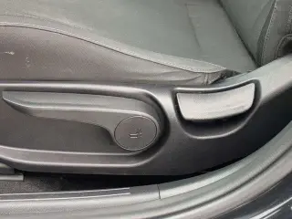 Hyundai ELANTRA 2022 SEL 4dr Sedán