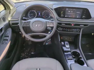 Hyundai SONATA 2022 SE 4p Sedan (lanzamiento a mitad de año)