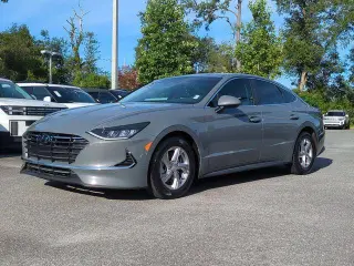 Hyundai SONATA 2022 SE 4p Sedan (lanzamiento a mitad de año)