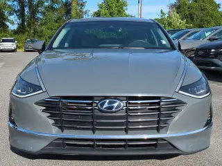 Hyundai SONATA 2022 SE 4p Sedan (lanzamiento a mitad de año)
