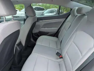 Hyundai ELANTRA 2018 Edición Valor sedan de 4 puertas (EE. UU.)