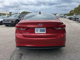 Hyundai ELANTRA 2018 Edición Valor sedan de 4 puertas (EE. UU.)