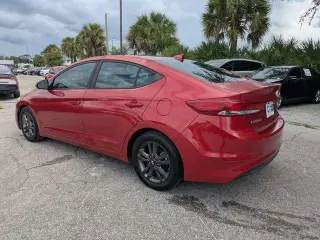 Hyundai ELANTRA 2018 Edición Valor sedan de 4 puertas (EE. UU.)