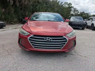 Hyundai ELANTRA 2018 Edición Valor sedan de 4 puertas (EE. UU.)