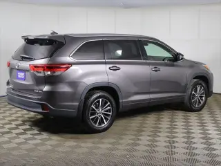 Toyota Highlander 2017 AWD XLE 4dr SUV