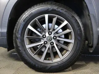 Toyota Highlander 2017 AWD XLE 4dr SUV