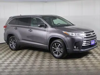 Toyota Highlander 2017 AWD XLE 4dr SUV