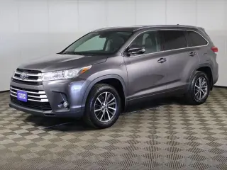 Toyota Highlander 2017 AWD XLE 4dr SUV