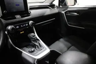Toyota RAV4 Híbrido 2025 AWD XLE 4dr SUV