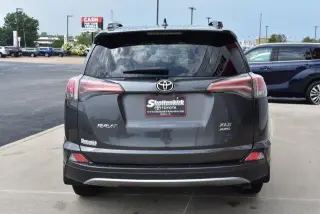 Toyota RAV4 2017 AWD XLE 4dr SUV