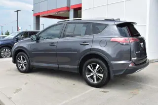 Toyota RAV4 2017 AWD XLE 4dr SUV