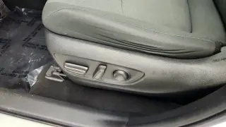 Toyota RAV4 2021 AWD XLE 4dr SUV