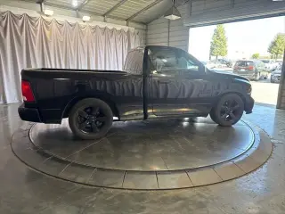 Ram 1500 2016 4x2 Express 2dr Regular Cab 6.3 ft. SB Pickup
