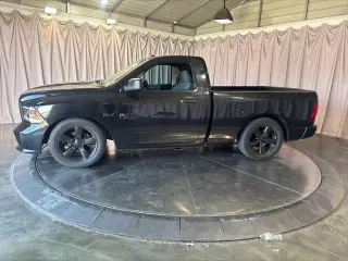 Ram 1500 2016 4x2 Express 2dr Regular Cab 6.3 ft. SB Pickup