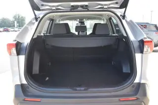Toyota RAV4 2025 AWD XLE 4dr SUV