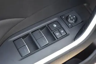Toyota RAV4 2025 AWD XLE 4dr SUV