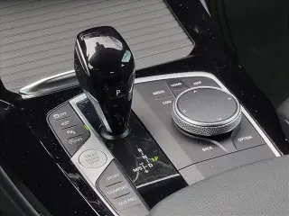 BMW X3 2024 sDrive30i 4dr Vehículo de Actividad Deportiva de Lujo