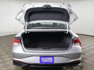 Hyundai ELANTRA 2023 Limited 4dr Sedan