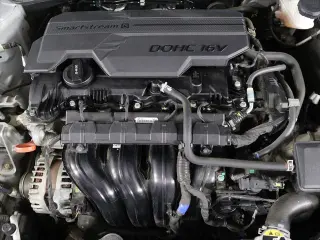 Hyundai ELANTRA 2023 Limited 4dr Sedan