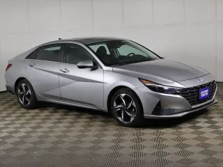 Hyundai ELANTRA 2023 Limited 4dr Sedan