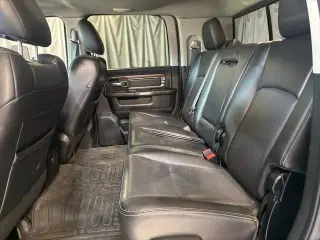 Ram 3500 2015 4x4 Laramie 4dr Mega Cab 6.3 ft. SB SRW Pickup