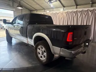 Ram 3500 2015 4x4 Laramie 4dr Mega Cab 6.3 ft. SB SRW Pickup