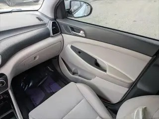 Hyundai TUCSON 2021 Valor 4dr SUV