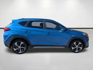 Hyundai TUCSON 2018 Valor 4dr SUV