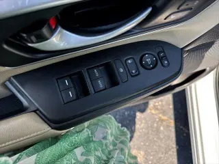 Honda CR-V Híbrido 2022 AWD EX-L SUV de 4 puertas