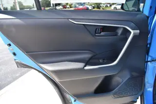 Toyota RAV4 2019 AWD LE 4dr SUV