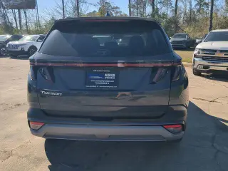 Hundai TUCSON 2025 SEL Conveniencia 4dr SUV