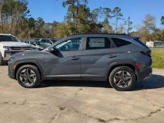 Hundai TUCSON 2025 SEL Conveniencia 4dr SUV