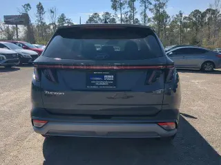 Hundai TUCSON 2025 SEL Conveniencia 4dr SUV