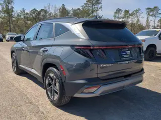 Hundai TUCSON 2025 SEL Conveniencia 4dr SUV