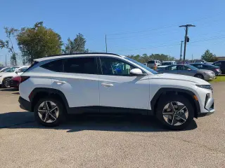 Hundai Tucson 2025 AWD SEL 4dr SUV