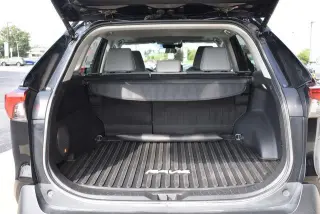 Toyota RAV4 2024 AWD XLE Premium 4dr SUV