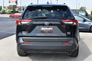 Toyota RAV4 2024 AWD XLE Premium 4dr SUV
