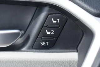 Toyota RAV4 2024 AWD XLE Premium 4dr SUV